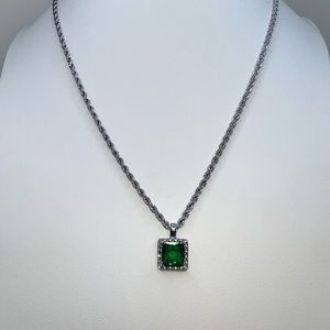 Sliver Rope Emerald Pendent Necklace